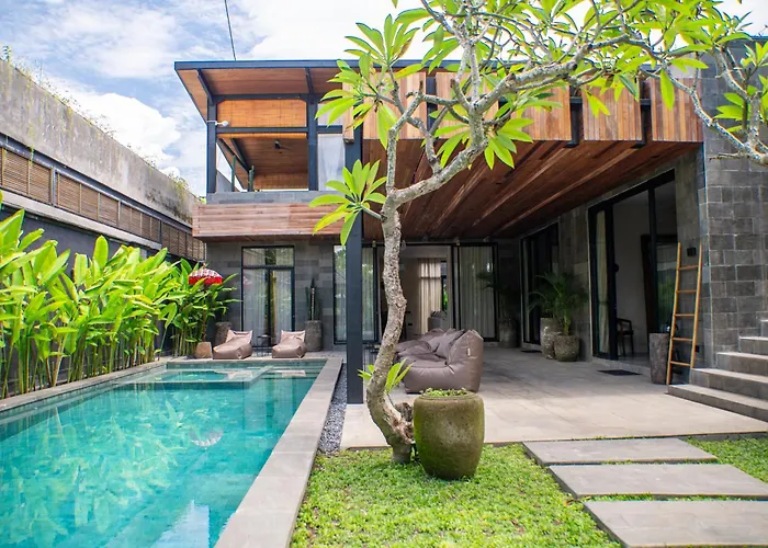 4 Bedroom Retreat - Access * タナロット