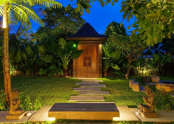 4 Bedroom Retreat - Access *